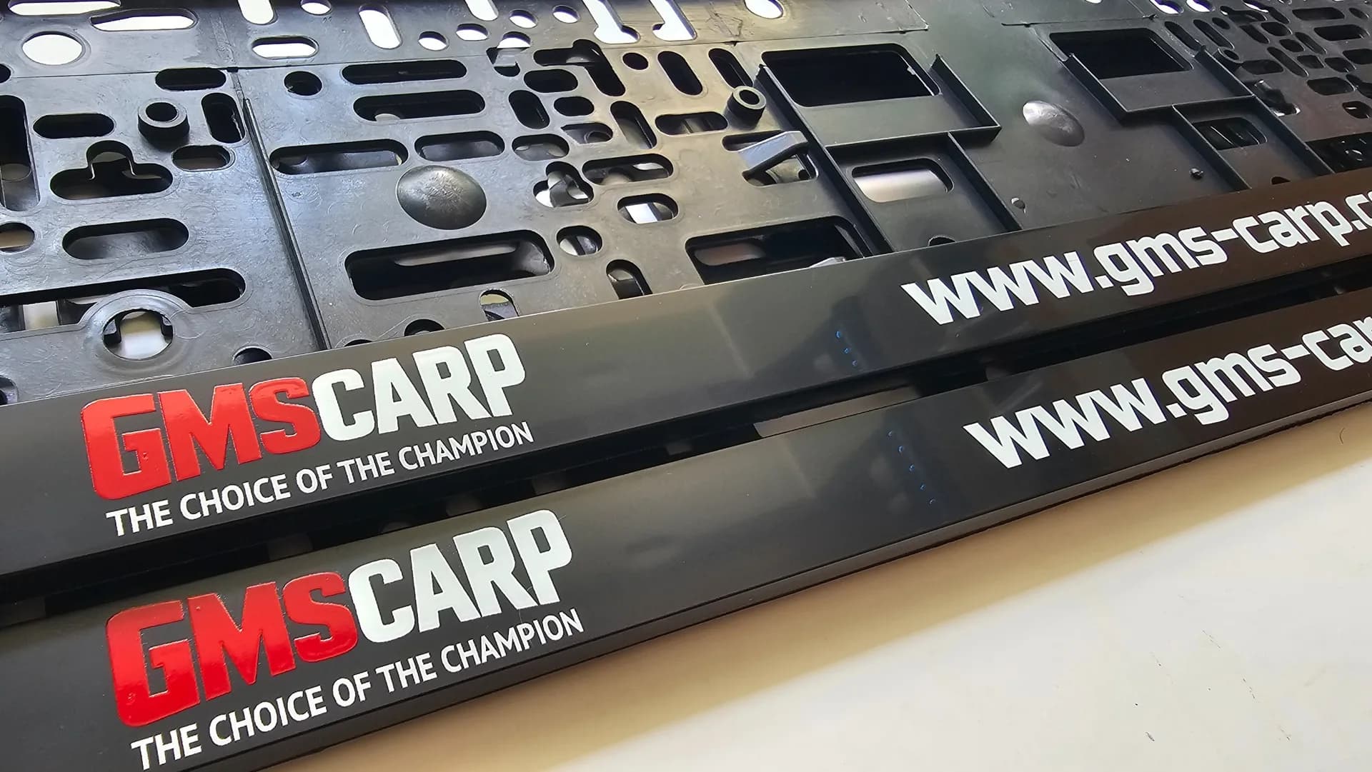 Advertising frames