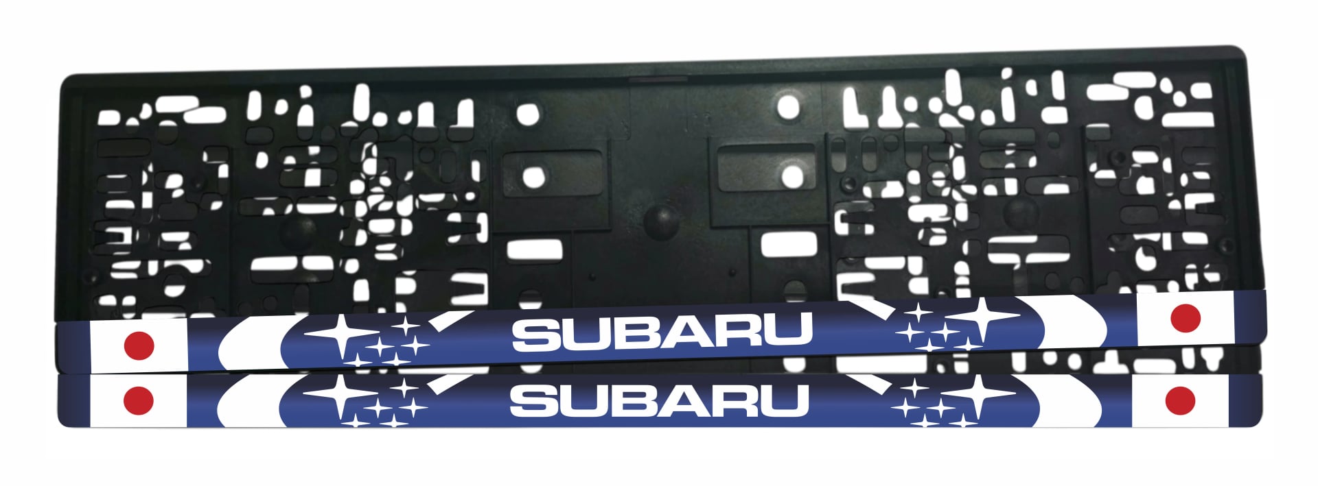 Рамка за регистрационен номер Subaru с мат син фон, звездите на Плеядите, лакиран бял надпис SUBARU и японски знамена от двете страни — UV печат със защитен лак